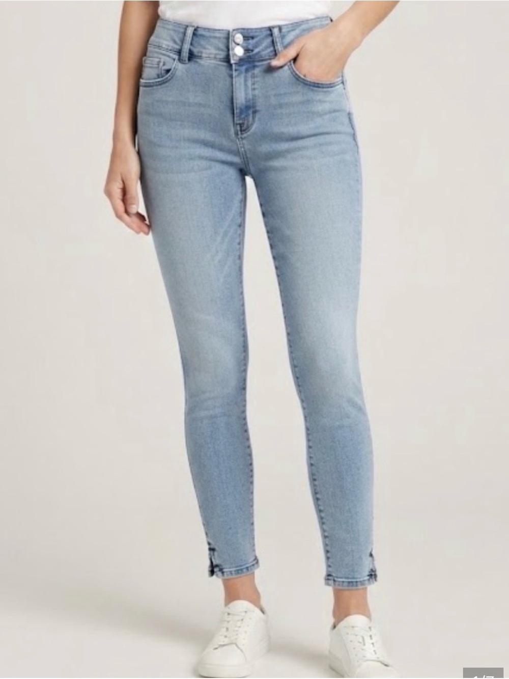 D. Jeans Light Wash High Rise Skinny Ankle Jeans 12